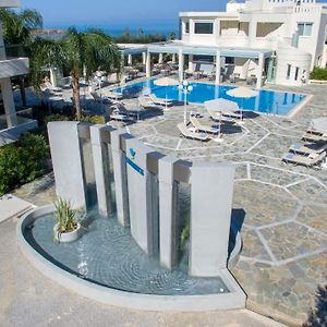 Kedrissos Hotel